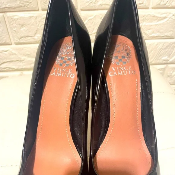 Vince Camuto Patent Leather Pump - Picture 3 of 4